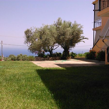 Apartamento Pansion Laertes Tsoukaládhes Exterior foto