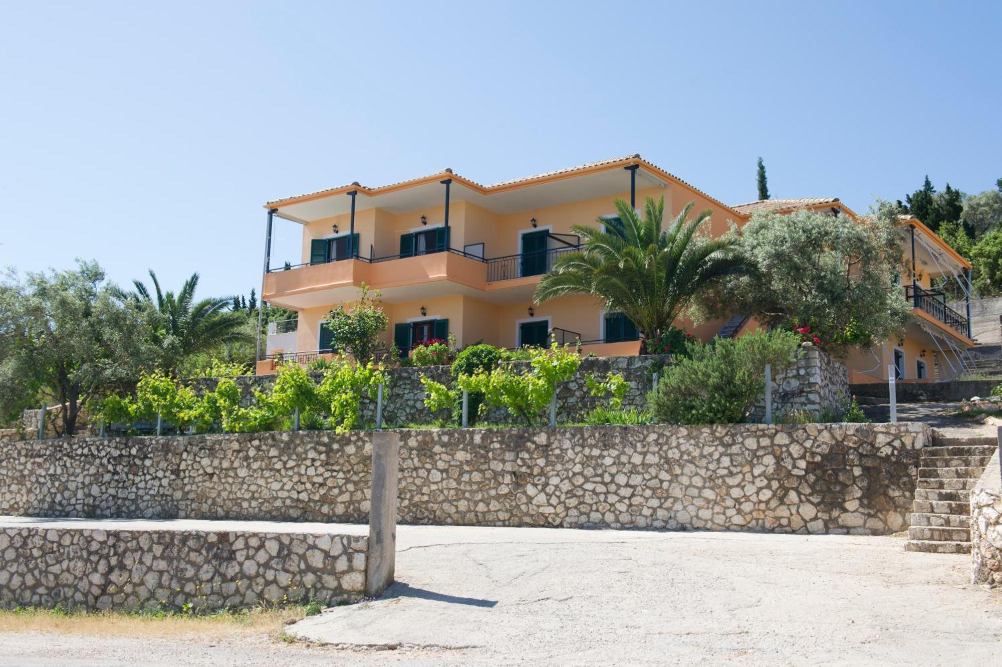 Apartamento Pansion Laertes Tsoukaládhes Exterior foto